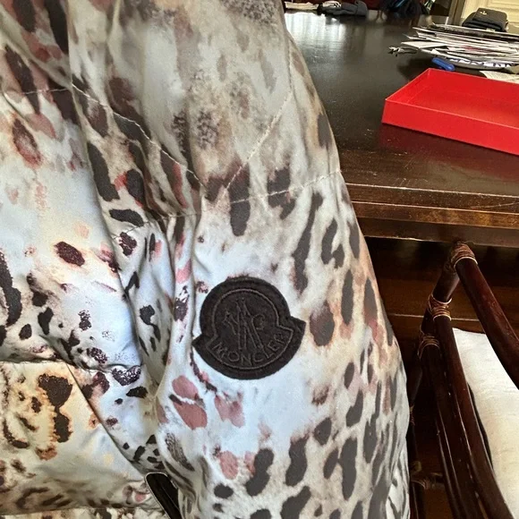 Moncler down ski coat jacket nwt size 3 leopard - Picture 7 of 9